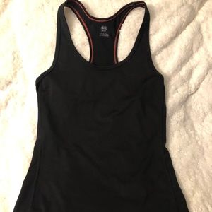 H&M sports top